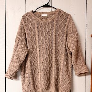 Elegant Cable Knit Sweater - Beige